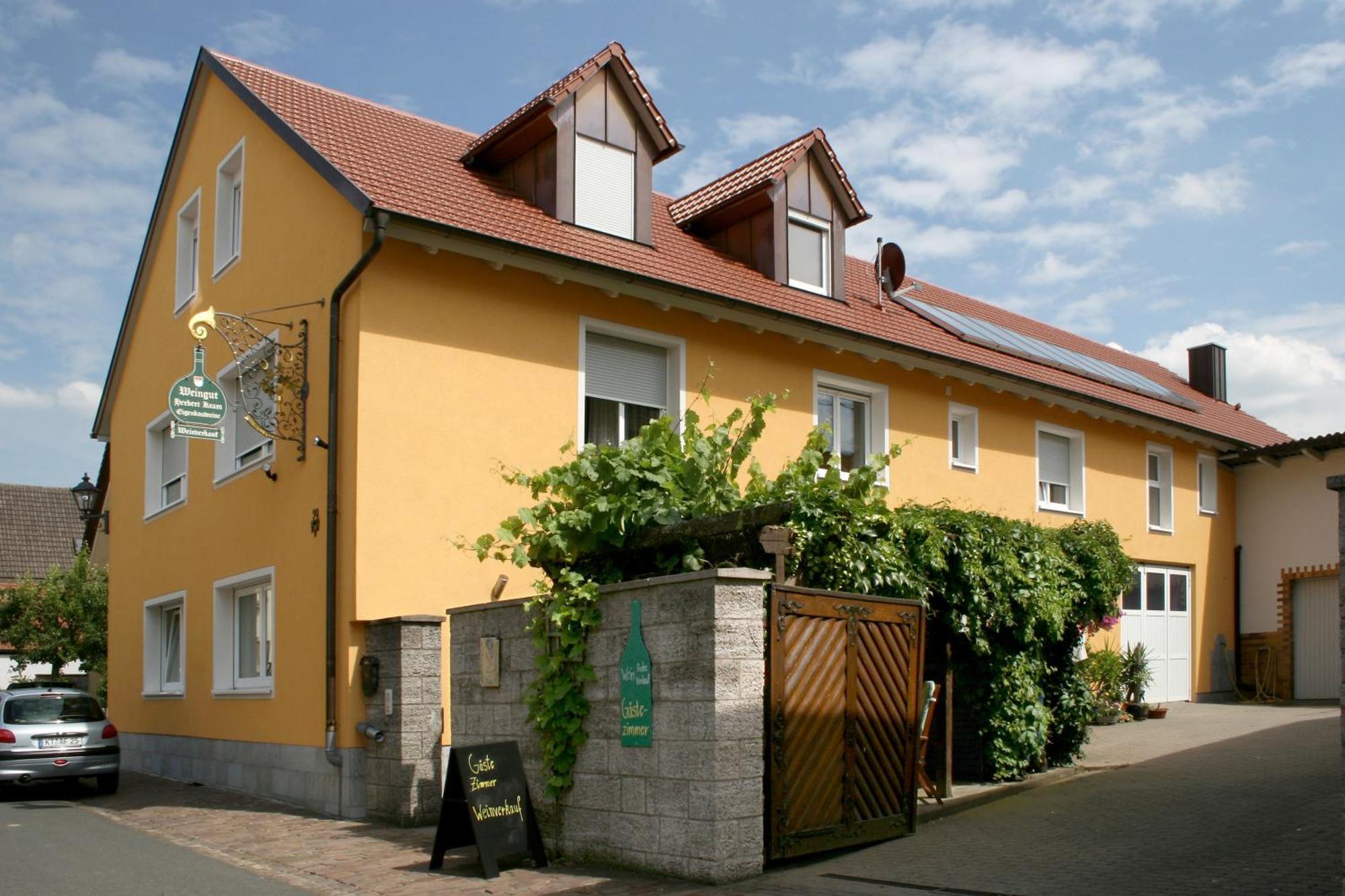 Weingut Herbert Kram Nordheim am Main Eksteriør billede